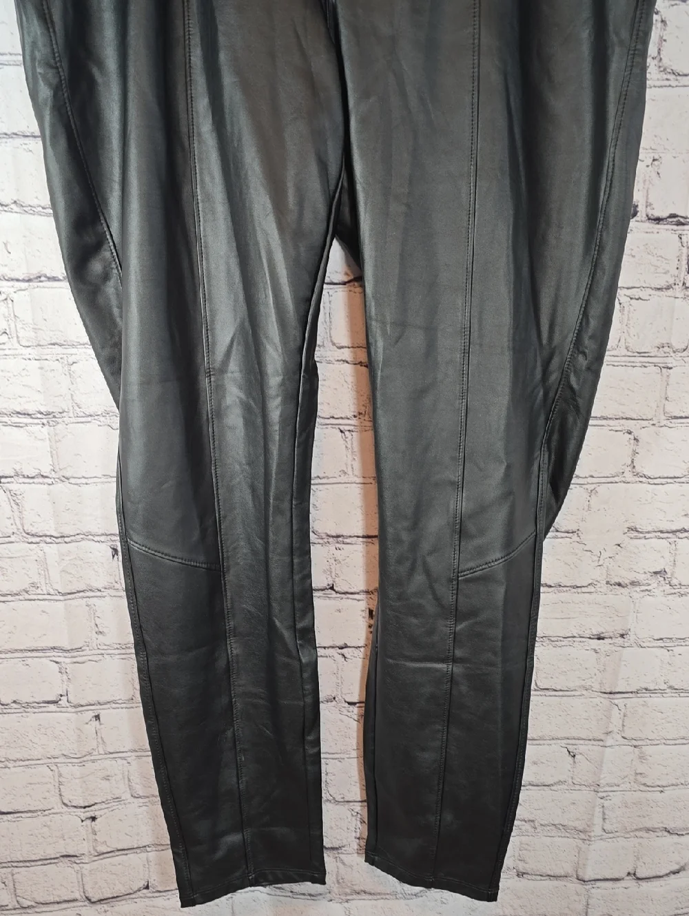Rock & Republic Stretch Rx 'Fever' Black Faux Leather Leggings Size XXL - Picture 6 of 13